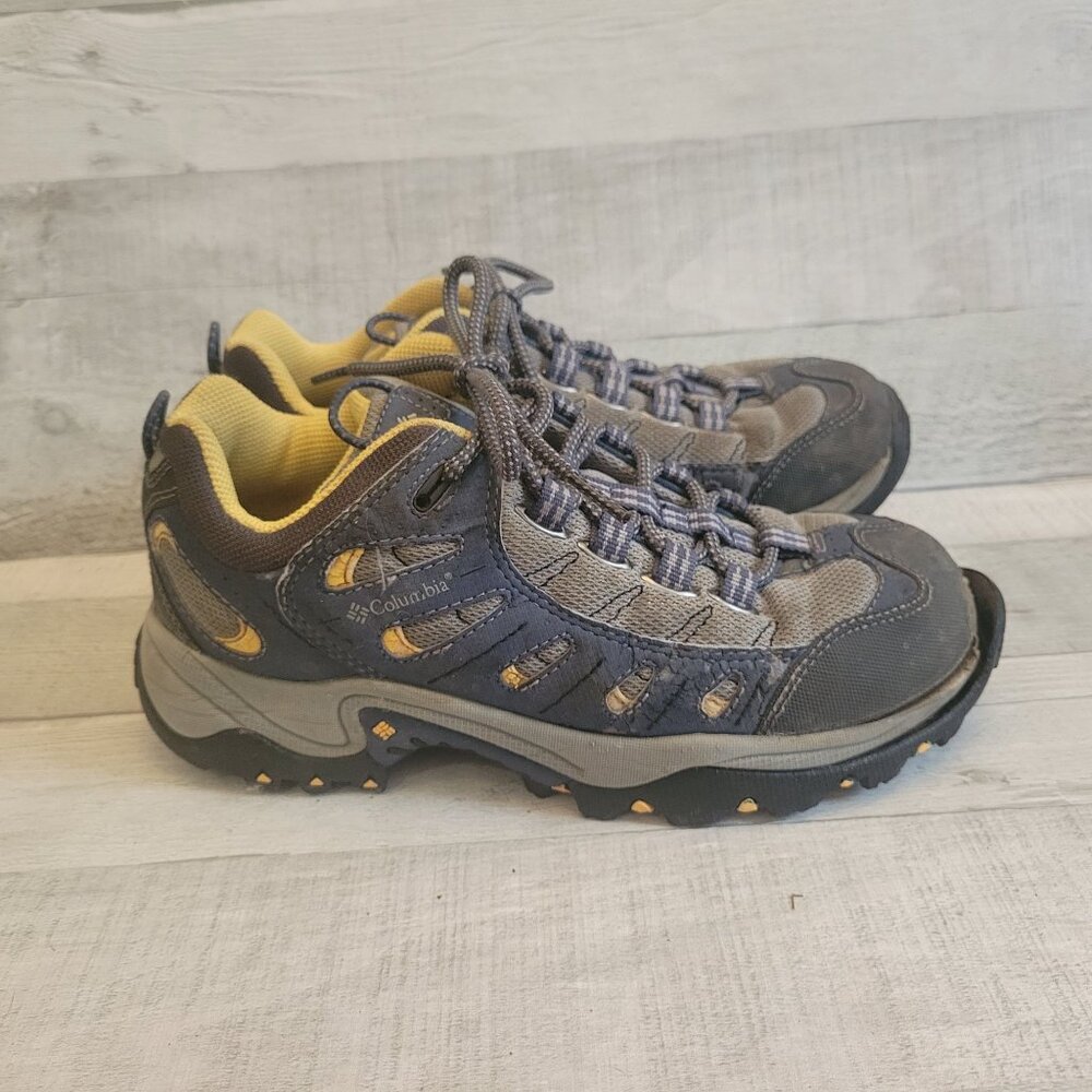 Columbia Womens Outdoor Hiking Shoes Size 8 Yellow & Gray Durable Comfort Lace-U